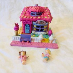 1995 - Polly pocket ice cream shop, rare find. See full description below